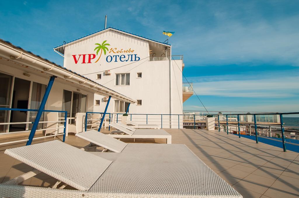 Vip Hotel Koblevo Bagian luar foto