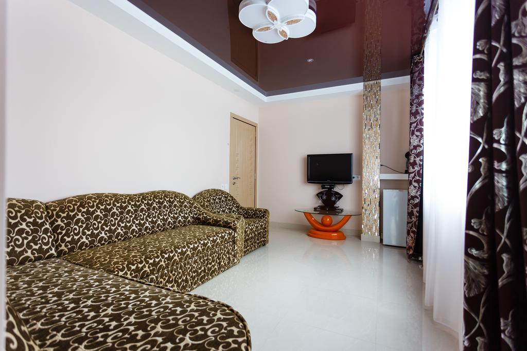 Vip Hotel Koblevo Bagian luar foto