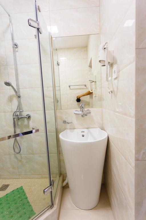 Vip Hotel Koblevo Bagian luar foto